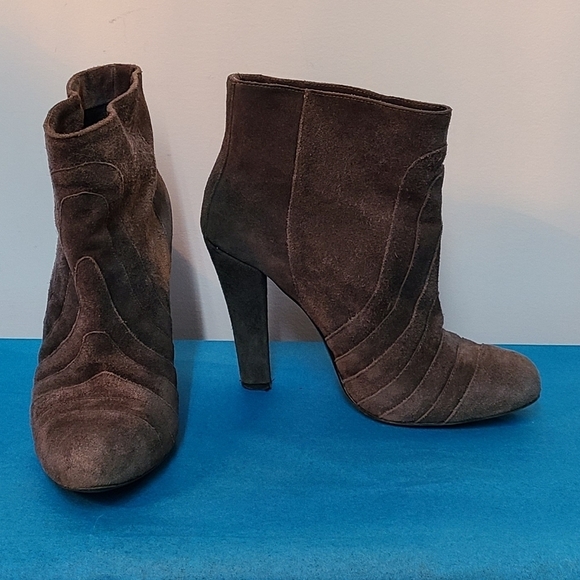 Ethic Suede Booties - Picture 16 of 16